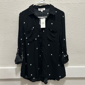 Pink Rose Black Button Down with Skulls NWT Small